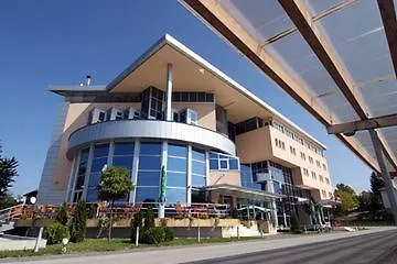 Exclusive Hotel