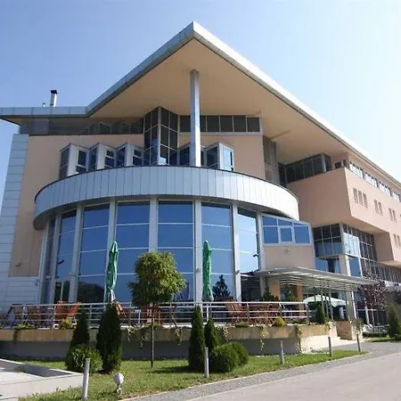 Exclusive Hotel 4*